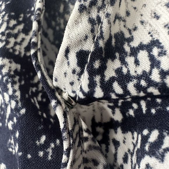 One Clothing Romper, V-Neck, Size S - Picture 7 of 7